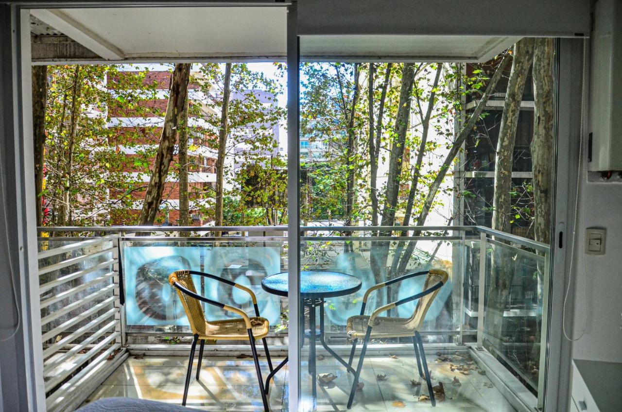 Monoambiente Super Amplio Y Comodo, Ideal Para Explorar La Ciudad Buenos Aires Bagian luar foto