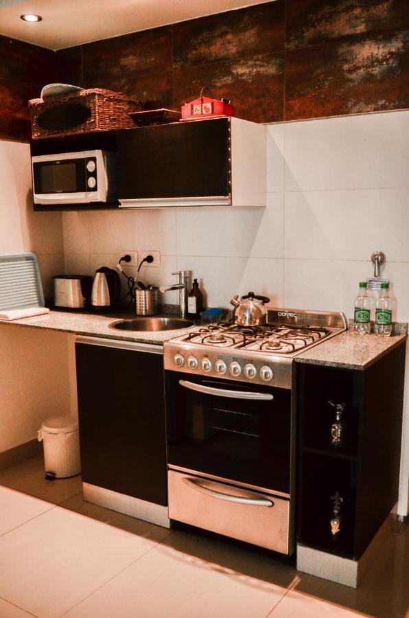 Monoambiente Super Amplio Y Comodo, Ideal Para Explorar La Ciudad Buenos Aires Bagian luar foto